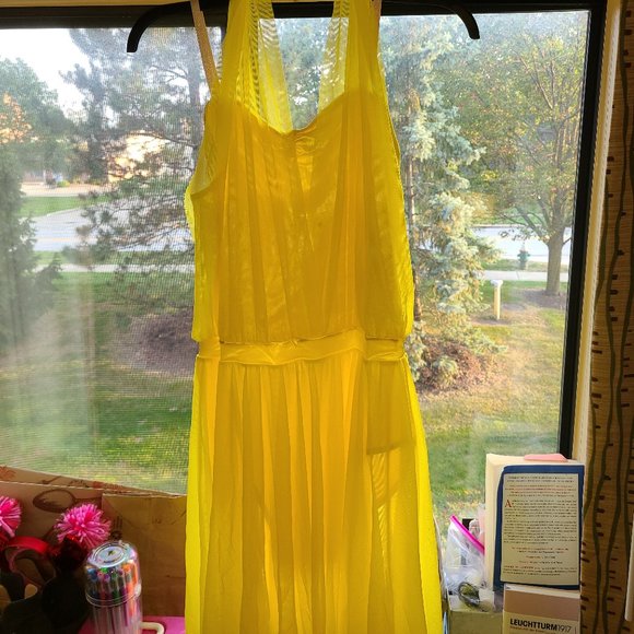 Dance Costume - Weissman Yellow Halter - Picture 1 of 5